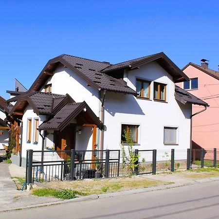 Svila Apartmani Bihać Buitenkant foto