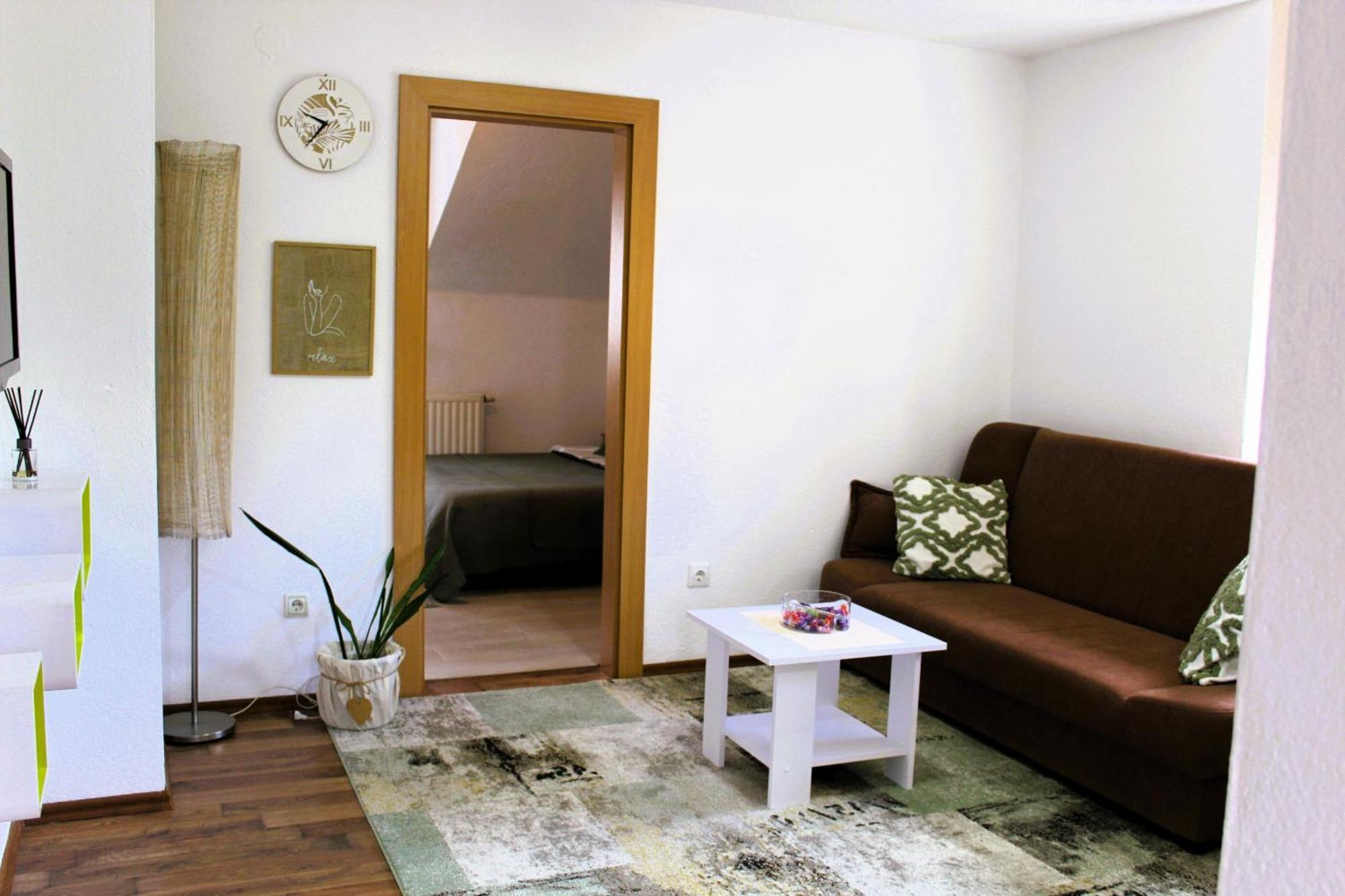Svila Apartmani Bihać Buitenkant foto